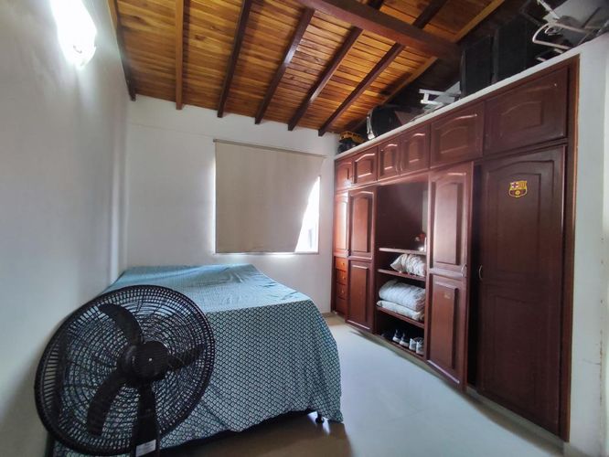 Casa de 4 alcobas en venta en Patios Centro, Los Patios, 160 m² · foto 10 de 10