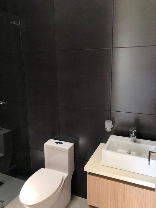 Casa de 4 alcobas en venta en Trapiches Ii, Villa del Rosario, 257 m² · foto 5 de 19