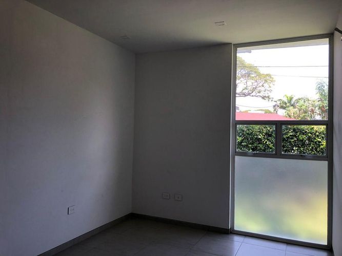 Casa de 4 alcobas en venta en Trapiches Ii, Villa del Rosario, 257 m² · foto 15 de 19