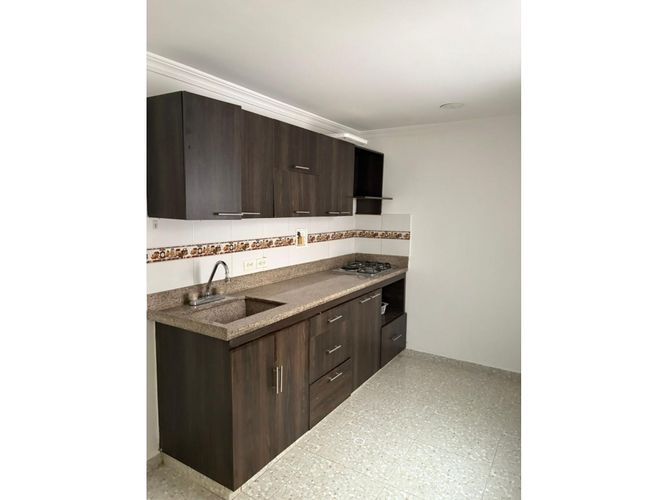 Apartamento en venta en Enciso, Medellín · foto 6 de 7