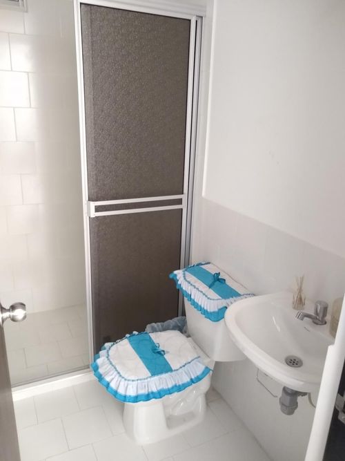 Apartamento de 2 alcobas en venta en Rafael Garcia Herreros Et Iii, Cúcuta, 49 m² · foto 6 de 24