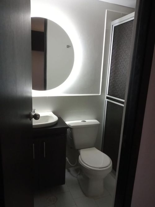 Apartamento de 2 alcobas en venta en Rafael Garcia Herreros Et Iii, Cúcuta, 49 m² · foto 18 de 24