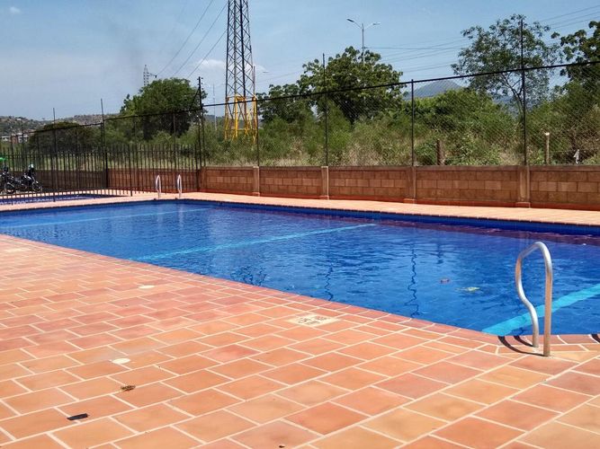Apartamento de 2 alcobas en venta en Rafael Garcia Herreros Et Iii, Cúcuta, 49 m² · foto 23 de 24