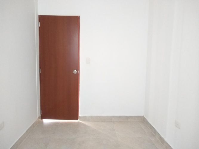 Casa de 3 alcobas en venta en Lomitas, Villa del Rosario, 54 m² · foto 10 de 18
