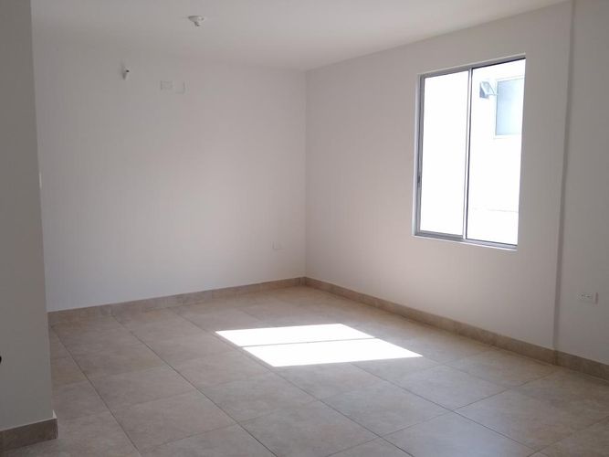 Casa de 3 alcobas en venta en Lomitas, Villa del Rosario, 54 m² · foto 15 de 18