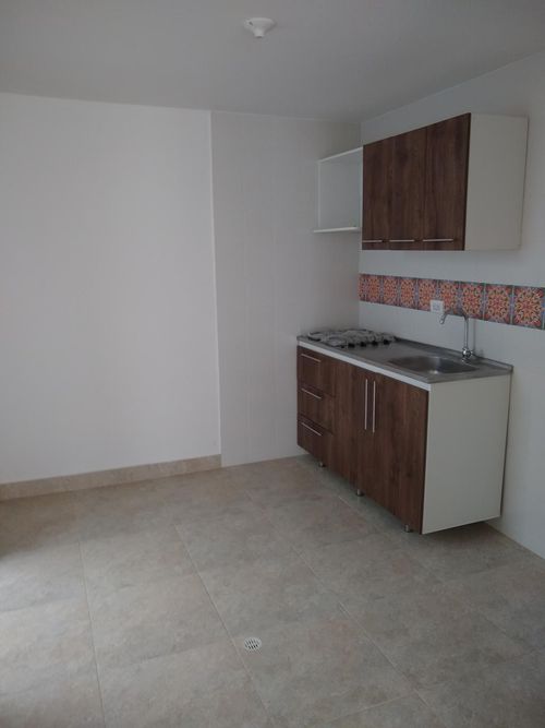 Casa de 3 alcobas en venta en Lomitas, Villa del Rosario, 54 m² · foto 3 de 19