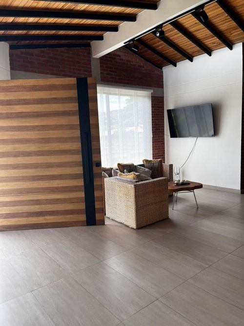 Casa de 4 alcobas en venta en Patios Centro, Los Patios, 360 m² · foto 2 de 20