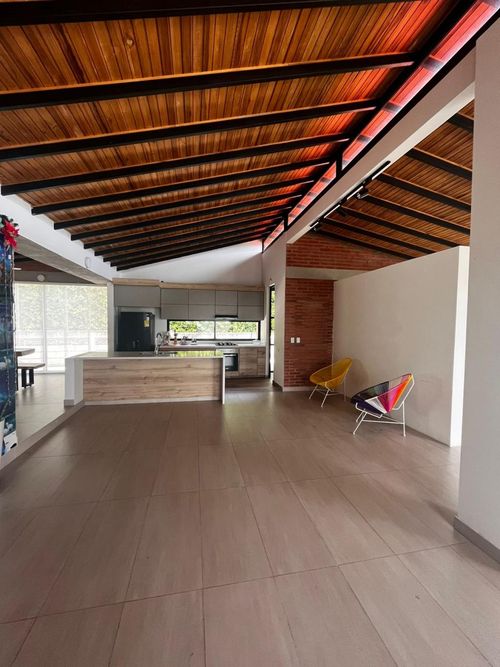 Casa de 4 alcobas en venta en Patios Centro, Los Patios, 360 m² · foto 3 de 20