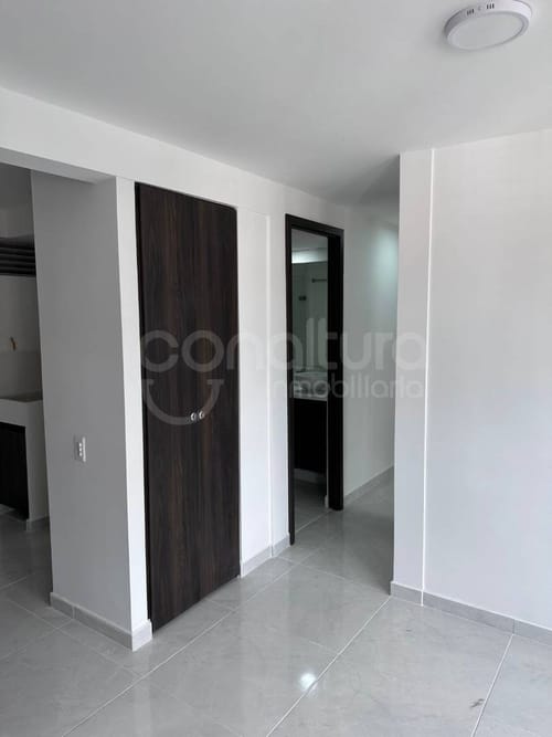 Apartamento de 3 alcobas en venta en Niquia, Bello, 56 m² · foto 6 de 16