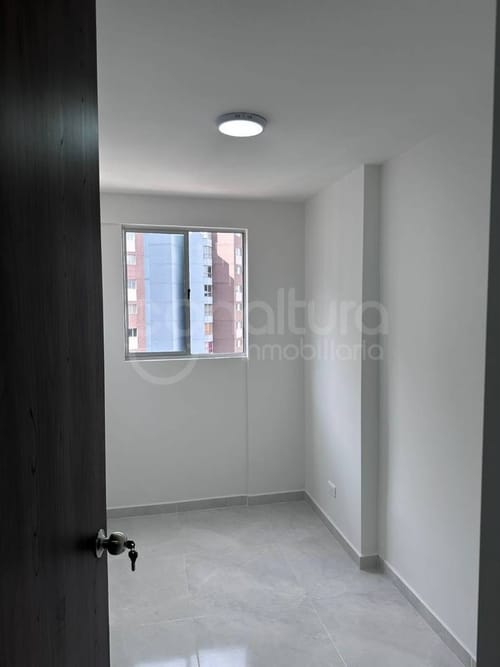 Apartamento de 3 alcobas en venta en Niquia, Bello, 56 m² · foto 11 de 16