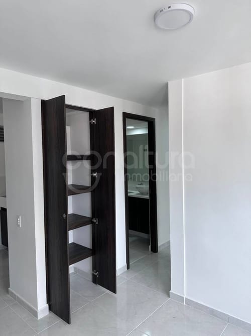 Apartamento de 3 alcobas en venta en Niquia, Bello, 56 m² · foto 12 de 16