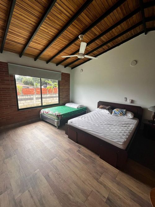 Casa de 4 alcobas en venta en Patios Centro, Los Patios, 360 m² · foto 11 de 20
