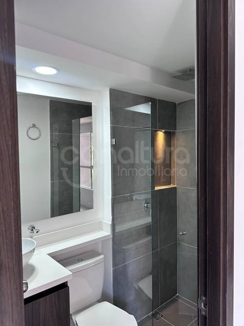 Apartamento de 3 alcobas en venta en Niquia, Bello, 56 m² · foto 15 de 16