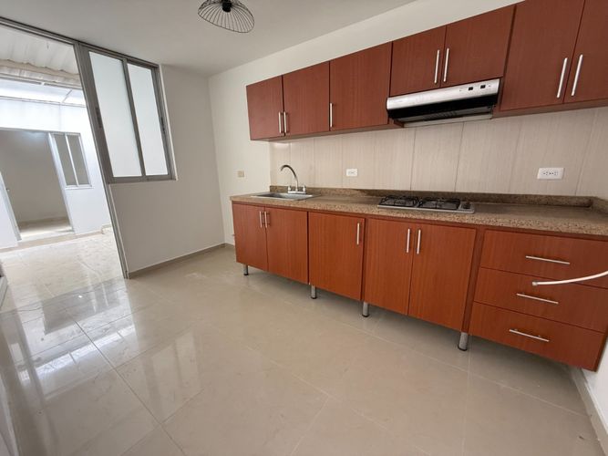 Casa de 3 alcobas en venta en La Floresta, Los Patios, 120 m² · foto 3 de 24