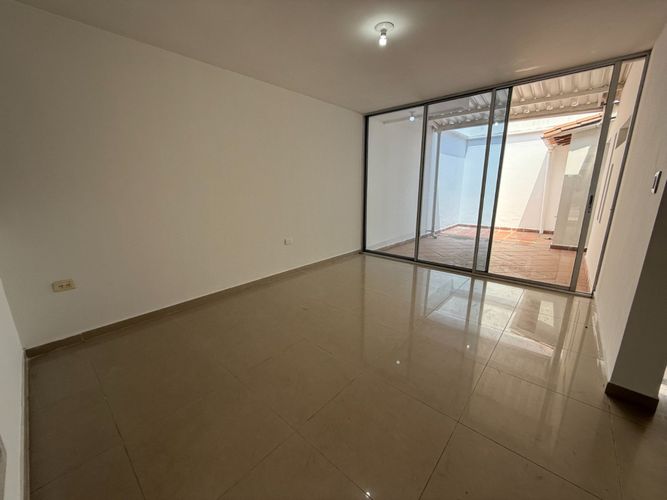 Casa de 3 alcobas en venta en La Floresta, Los Patios, 120 m² · foto 14 de 24