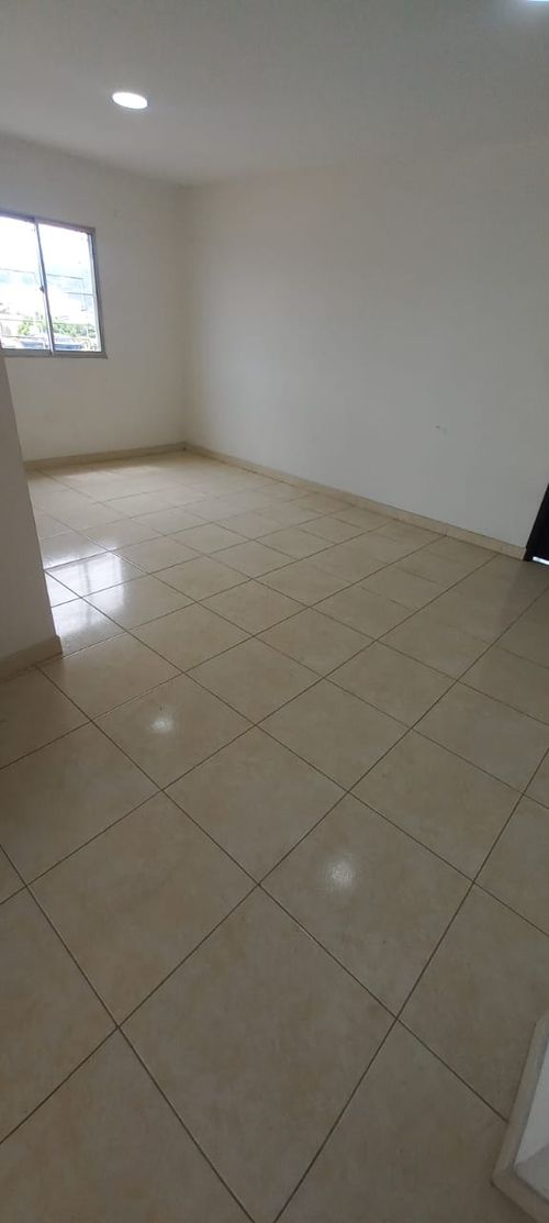 Casa de 5 alcobas en venta en La Cabrera, Cúcuta, 184 m² · foto 9 de 24