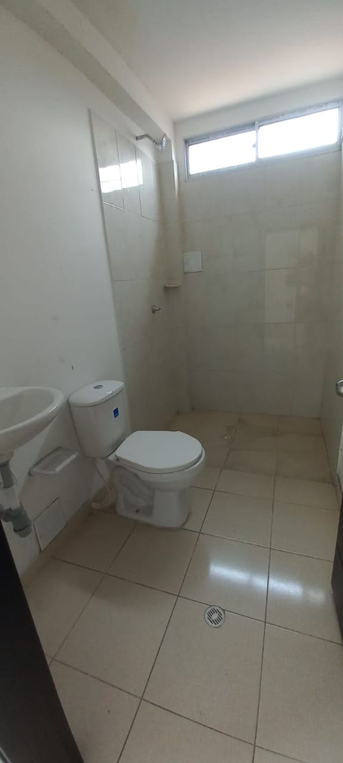 Casa de 5 alcobas en venta en La Cabrera, Cúcuta, 184 m² · foto 15 de 24