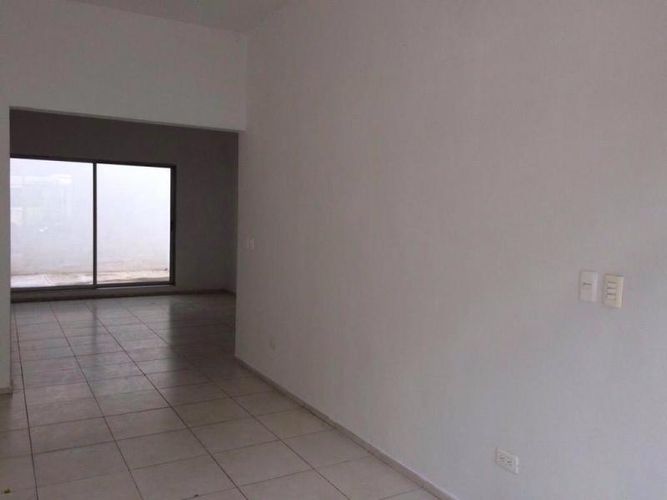 Edificio en venta en La Playa, Cúcuta, 713 m² · foto 5 de 8