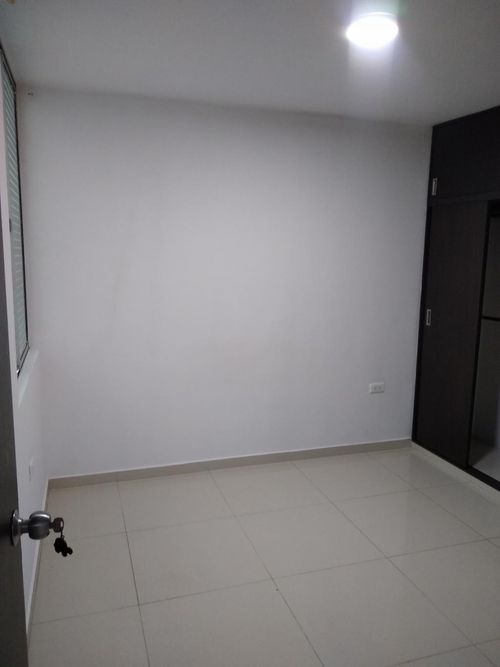Apartamento de 3 alcobas en venta en Lomitas, Villa del Rosario, 44 m² · foto 7 de 13