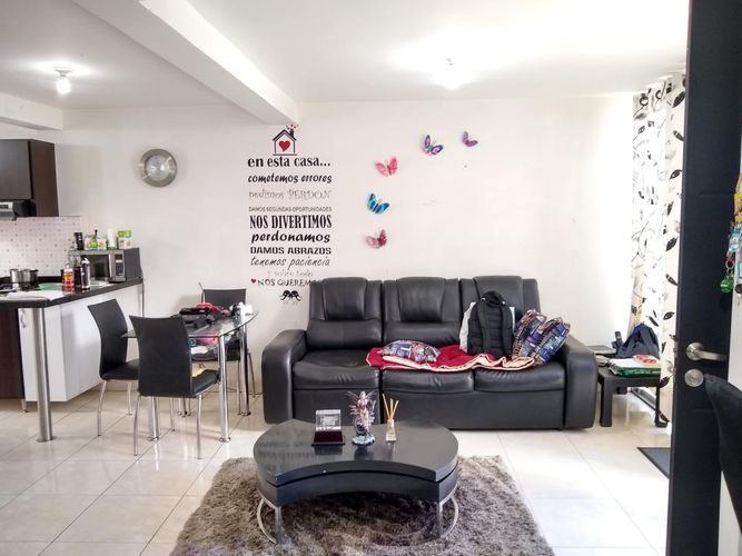 Casa de 3 alcobas en venta en Lomitas, Villa del Rosario, 146 m² · foto 2 de 13