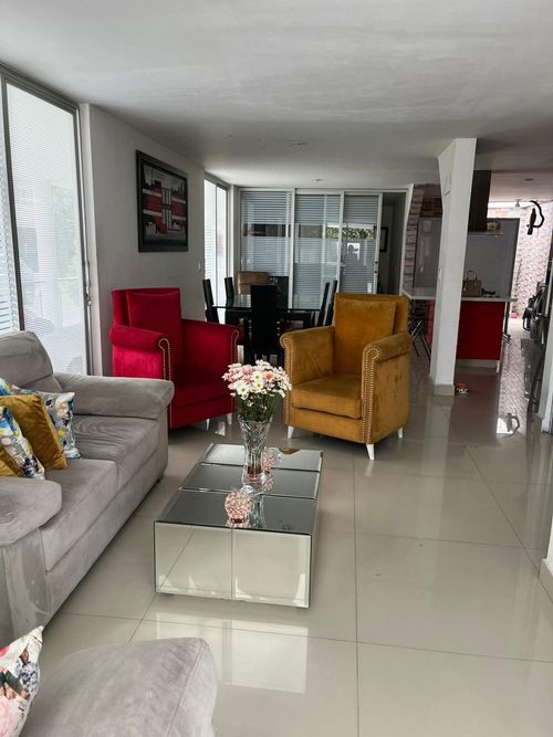 Casa en venta en Quinta Oriental, Cúcuta · foto 3 de 14