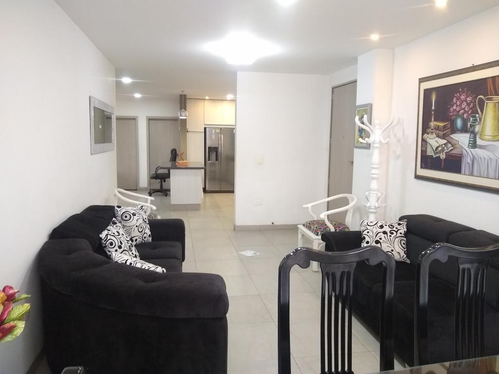 Apartamento en venta en La Riviera, Cúcuta · foto 4 de 18