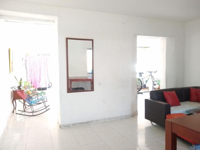 Casa de 7 alcobas en venta en San Miguel, Cúcuta, 200 m² · foto 4 de 14