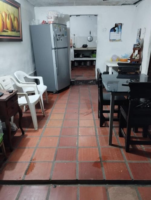 Casa de 7 alcobas en venta en San Miguel, Cúcuta, 200 m² · foto 7 de 14