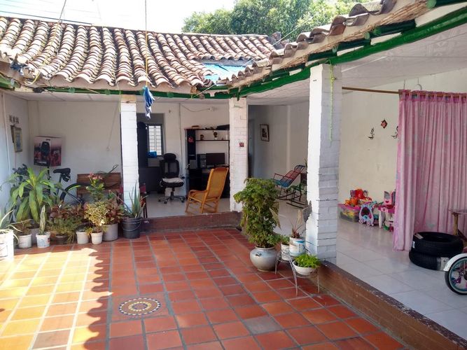 Casa de 7 alcobas en venta en San Miguel, Cúcuta, 200 m² · foto 10 de 14