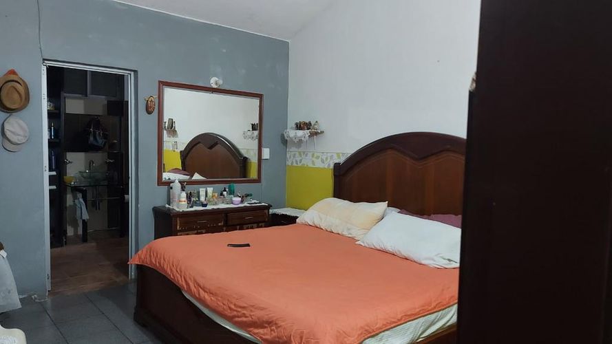 Casa de 5 alcobas en venta en Quinta Bosch, Cúcuta, 258 m² · foto 11 de 17