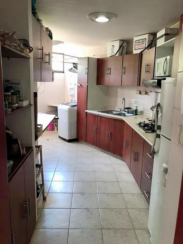 Apartamento en venta en Blanco, Cúcuta · foto 6 de 16