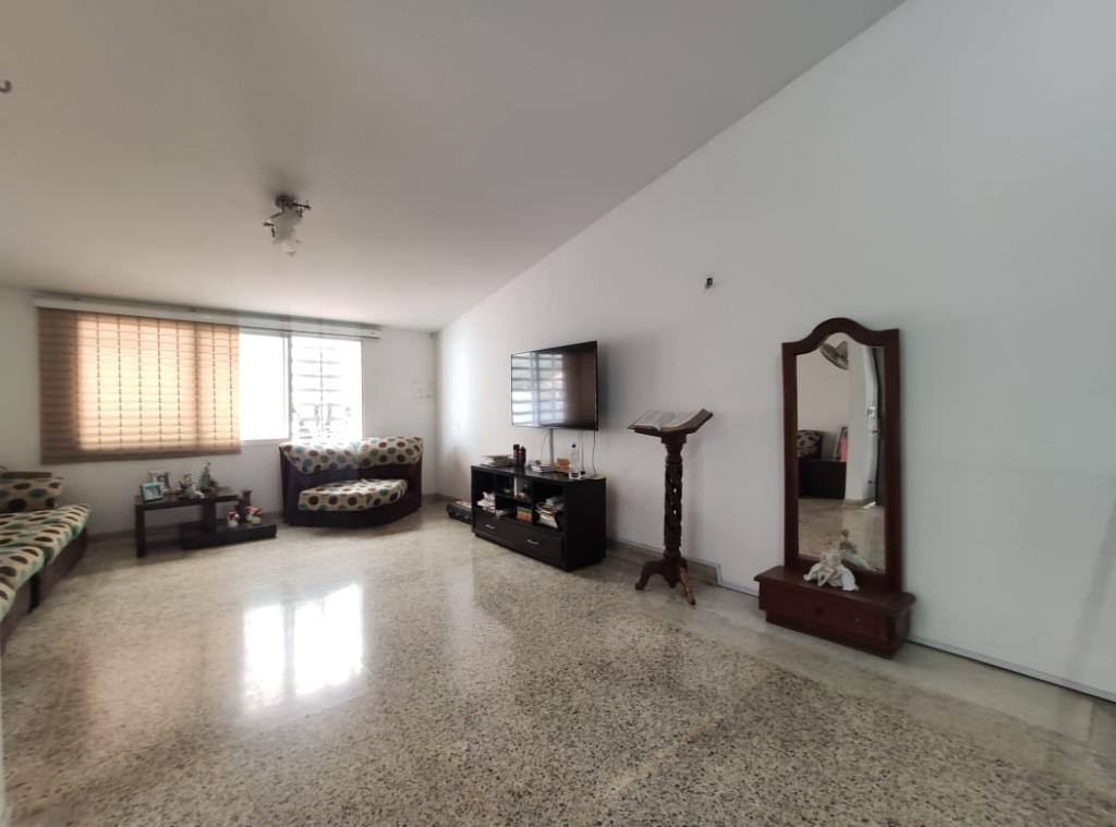 Casa en venta en La Ceiba, Cúcuta · foto 3 de 24