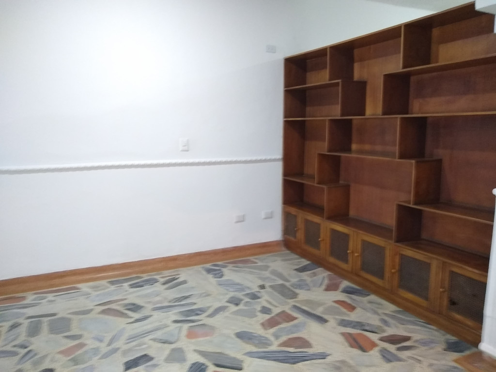 Casa en venta en La Ceiba, Cúcuta · foto 3 de 24