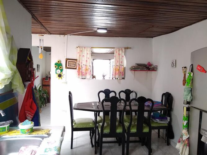 Casa de 6 alcobas en venta en Guaymaral, Cúcuta, 323 m² · foto 8 de 19