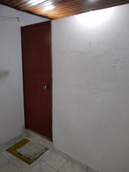 Casa de 6 alcobas en venta en Guaymaral, Cúcuta, 323 m² · foto 11 de 19