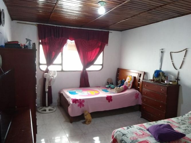 Casa de 6 alcobas en venta en Guaymaral, Cúcuta, 323 m² · foto 14 de 19