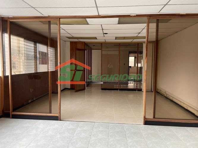 Oficina en arriendo en Centro, Bucaramanga, 61 m² · foto 7 de 9