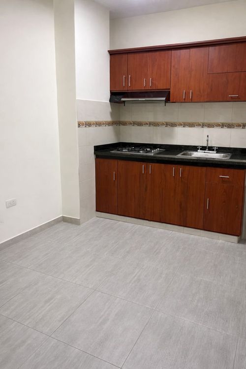 Casa de 4 alcobas en venta en Loma De Bolivar, Cúcuta, 378 m² · foto 9 de 13