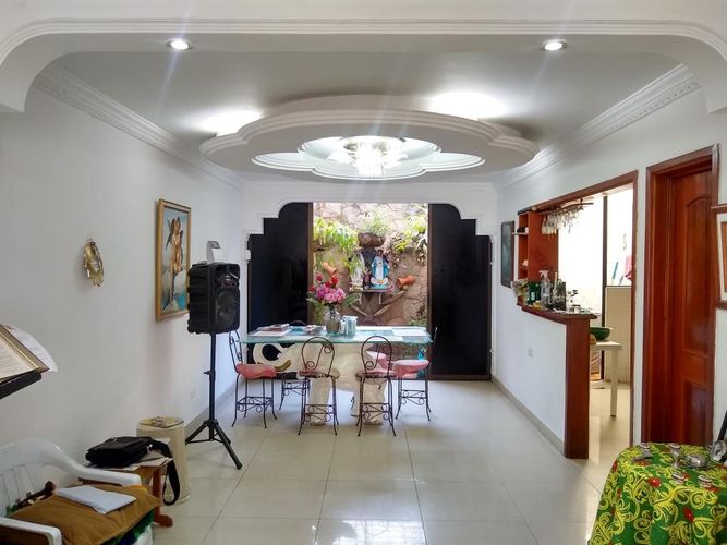 Casa de 3 alcobas en venta en Ub. Altamira, Los Patios, 135 m² · foto 4 de 22