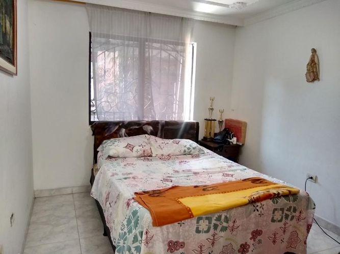 Casa de 3 alcobas en venta en Ub. Altamira, Los Patios, 135 m² · foto 12 de 22