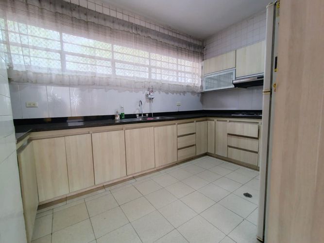 Casa en venta en Popular, Cúcuta · foto 2 de 24