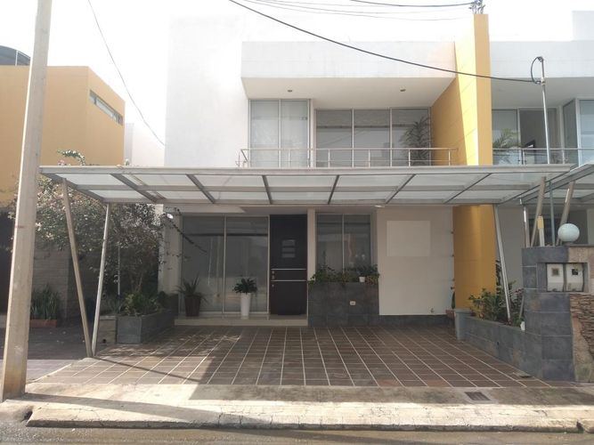 $600.000.000 en Colinas De Vista Hermosa
