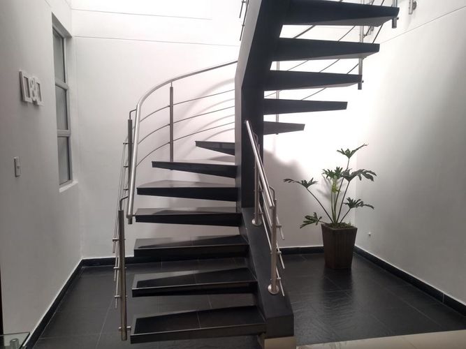 Casa de 4 alcobas en venta en Colinas De Vista Hermosa, Villa del Rosario, 145 m² · foto 10 de 24