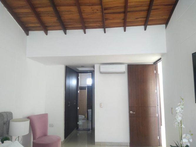 Casa de 4 alcobas en venta en Colinas De Vista Hermosa, Villa del Rosario, 145 m² · foto 16 de 24