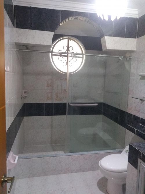 Casa de 8 alcobas en venta en Villa Antigua, Villa del Rosario, 369 m² · foto 12 de 24
