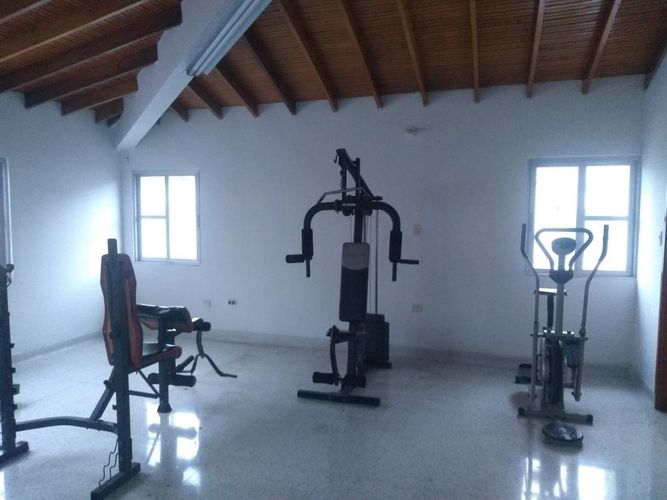 Casa de 8 alcobas en venta en Villa Antigua, Villa del Rosario, 369 m² · foto 23 de 24