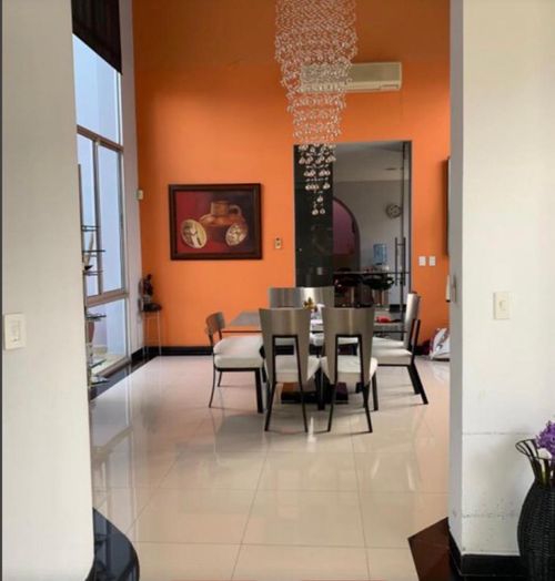 Casa de 5 alcobas en venta en Santander, Villa del Rosario, 184 m² · foto 5 de 18
