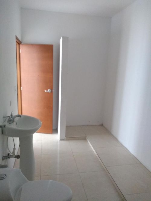 Casa de 5 alcobas en venta en Ub. Portal De Los Alcaceres, Villa del Rosario, 190 m² · foto 23 de 24