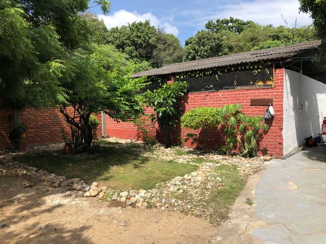 Casa de 4 alcobas en venta en Ub. La Floresta, Los Patios, 424 m² · foto 14 de 16