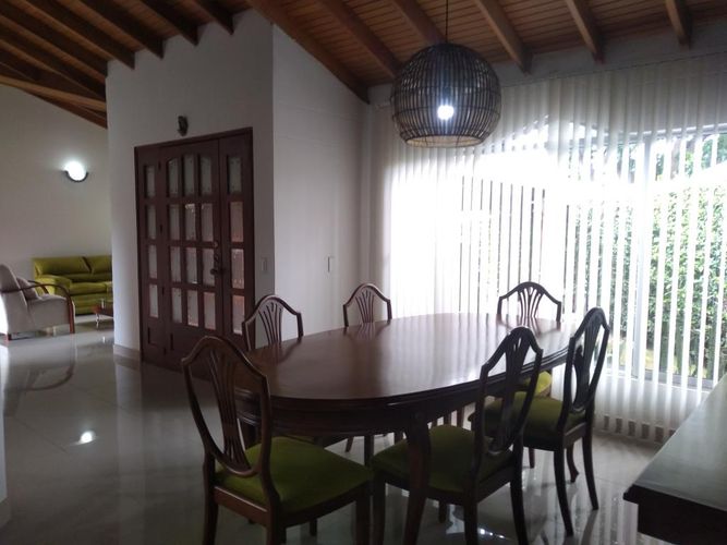 Casa de 3 alcobas en venta en Santander, Villa del Rosario, 250 m² · foto 2 de 24